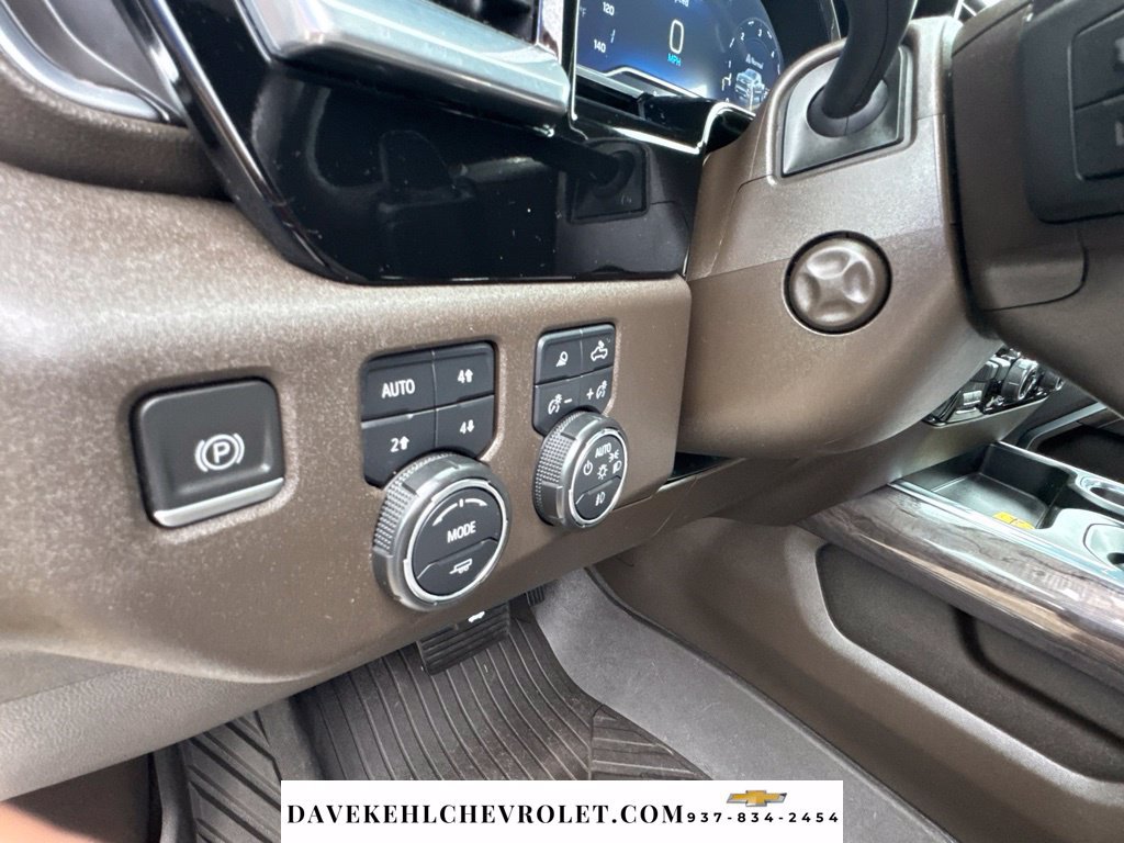 Used 2022 Chevrolet Silverado 1500 LTZ w/ LTZ Premium Package AWD/4WD image 13
