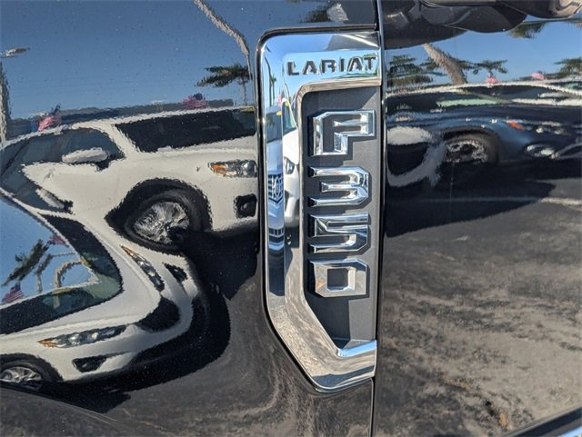 Used 2022 Ford F350 Lariat w/ Lariat Ultimate Package image 4