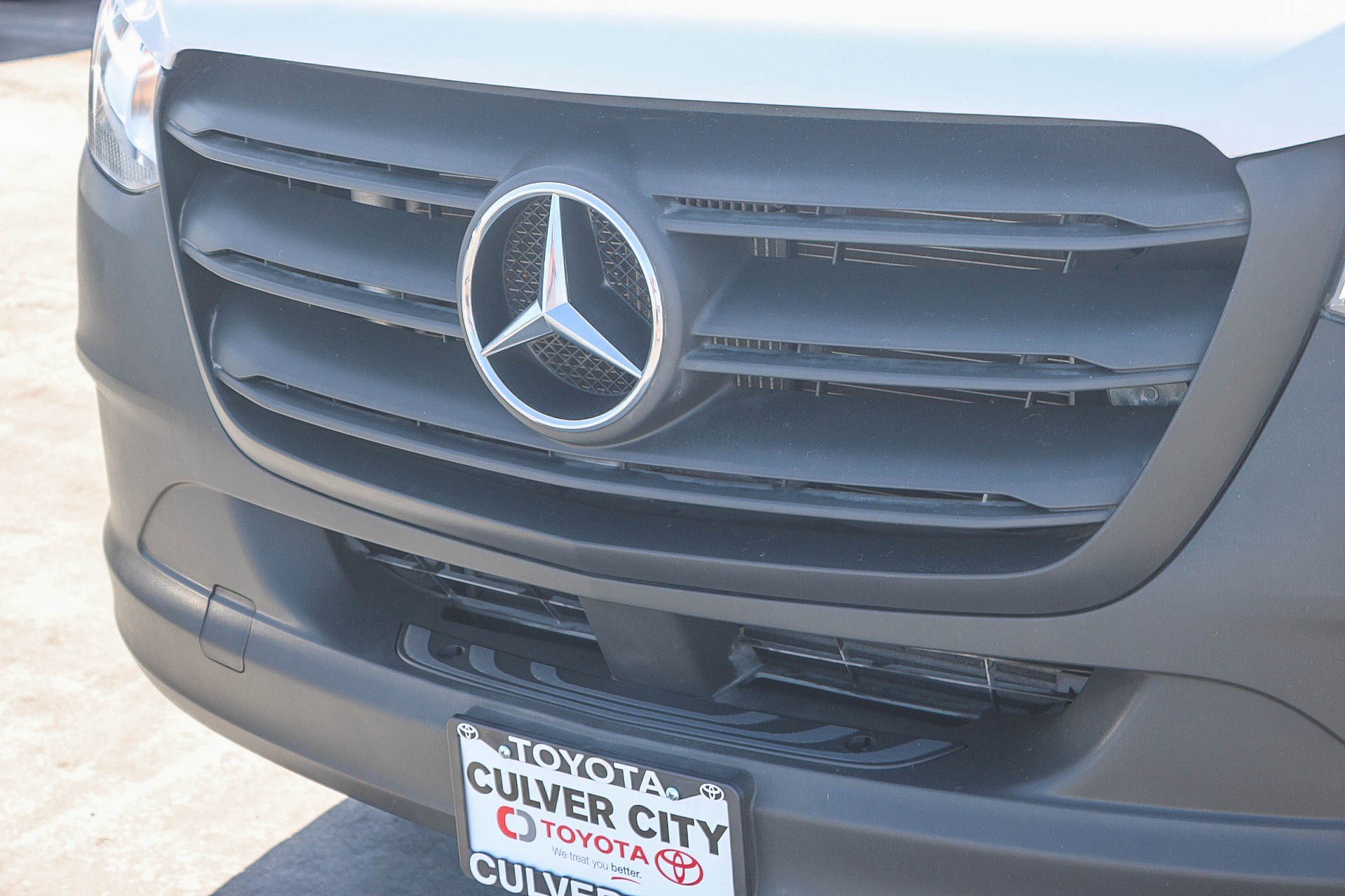 Used 2019 Mercedes-Benz Sprinter 144 Cargo image 6