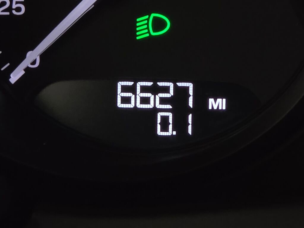 Certified 2024 Porsche Macan image 37