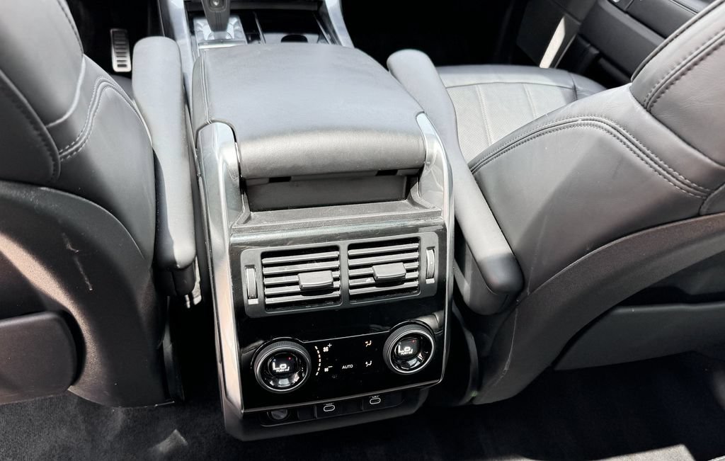 Used 2022 Land Rover Range Rover Sport HSE Silver Edition AWD/4WD image 32