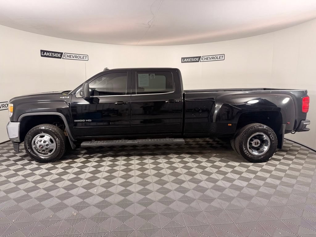 Used 2015 GMC Sierra 3500 SLE AWD/4WD image 3