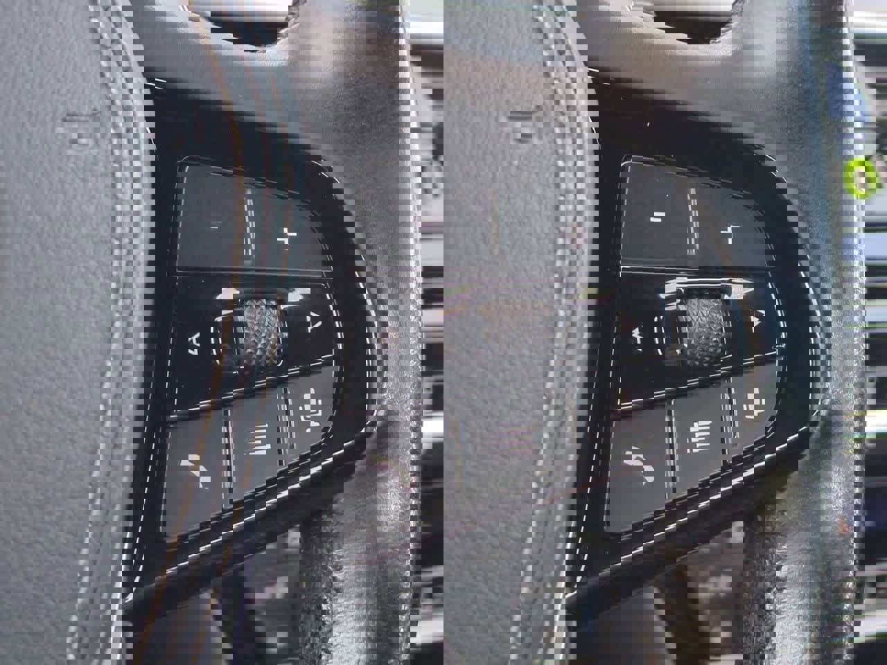 Used 2020 BMW 540i xDrive 540i xDrive image 24