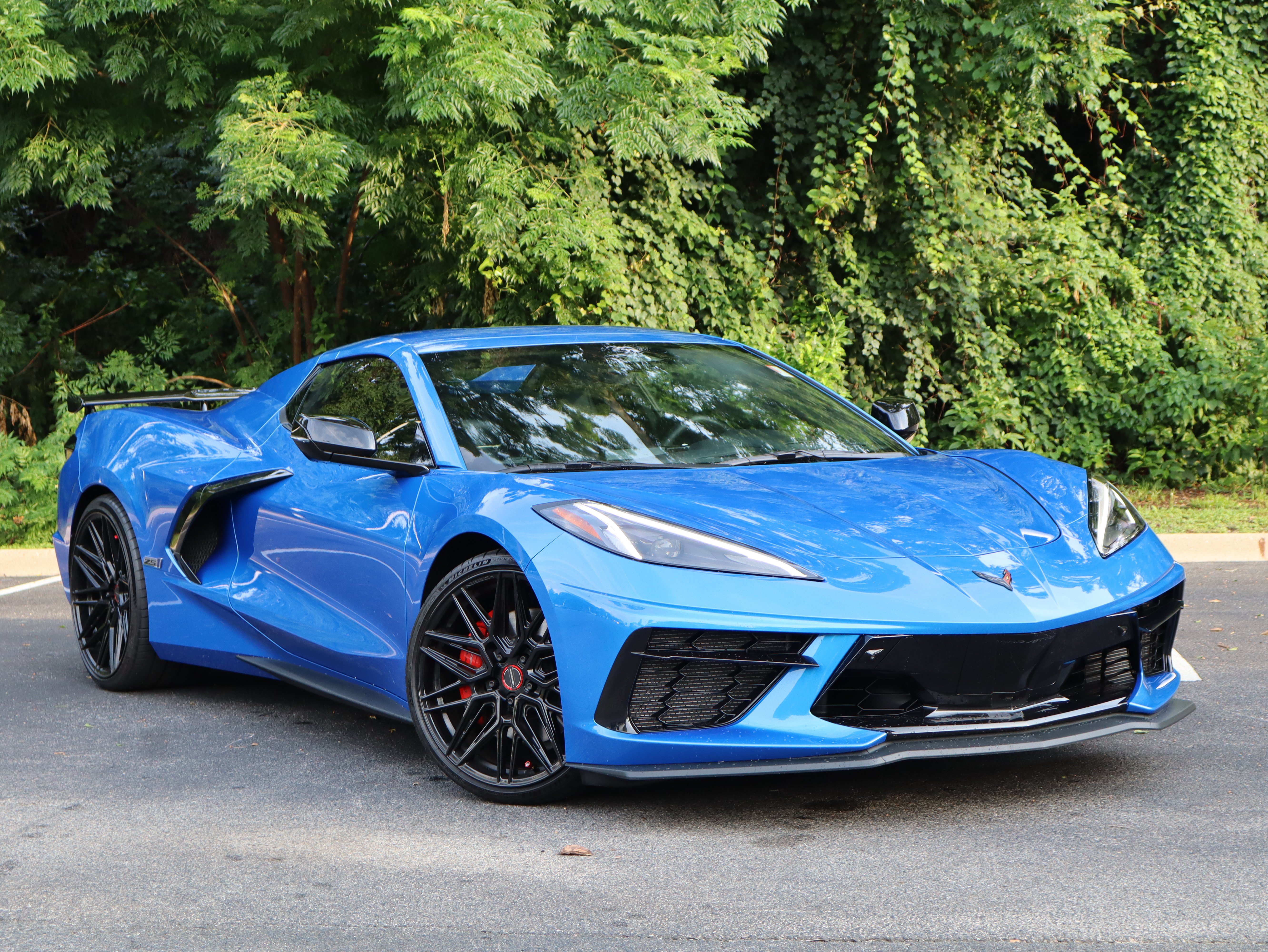 Used 2025 Chevrolet Corvette Stingray Preferred Conv w/ Z51 Performance Package RWD video 2