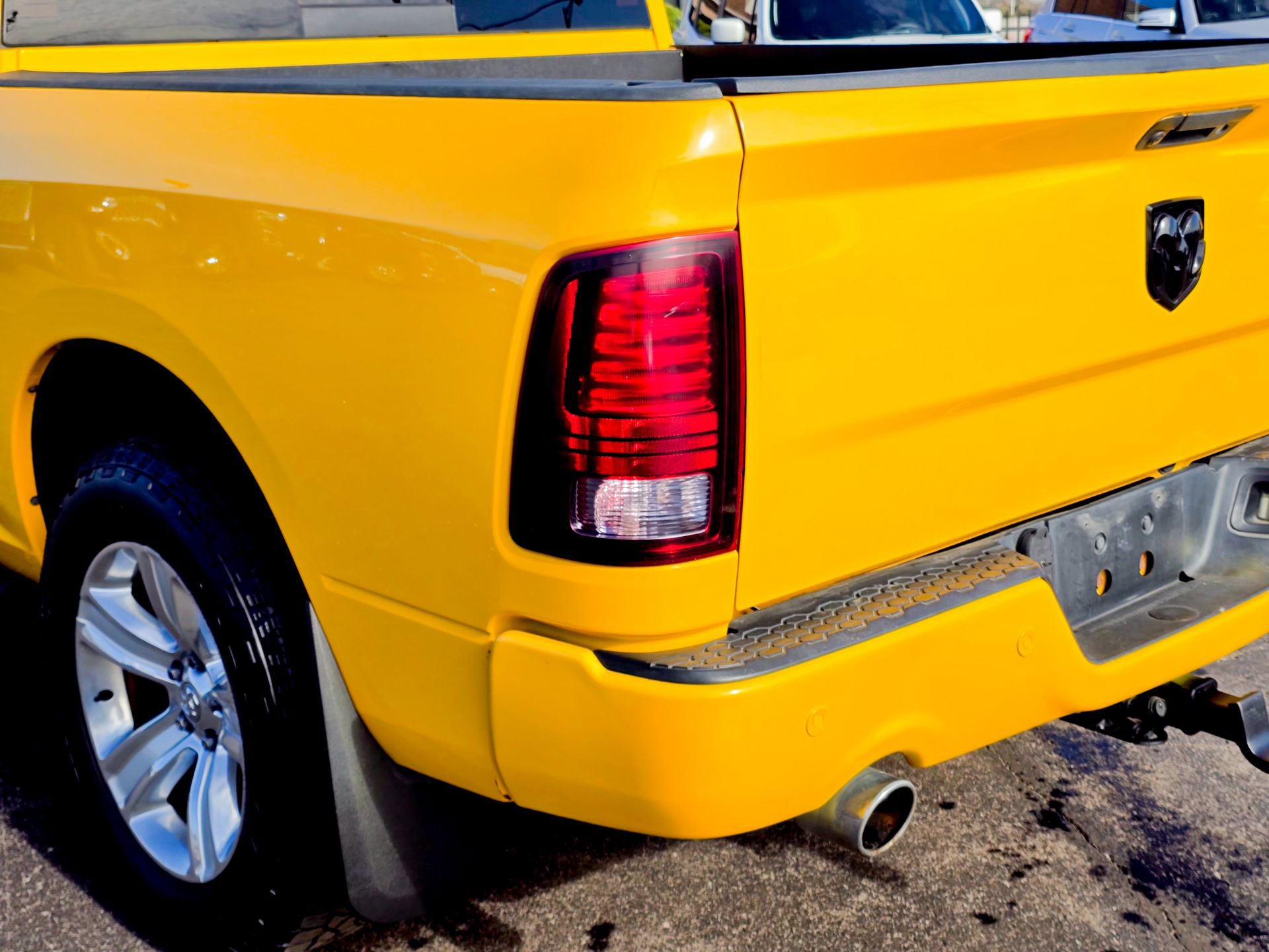 Used 2016 RAM 1500 Sport w/ Stinger Yellow Sport Package image 19