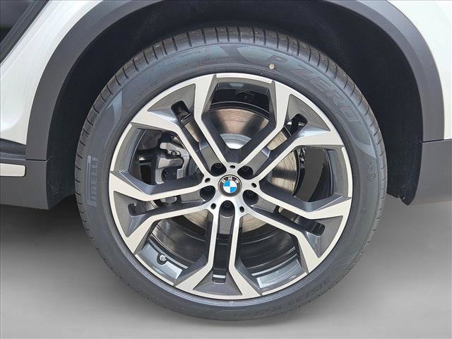 New 2026 BMW X5 sDrive40i w/ Premium Package RWD image 10