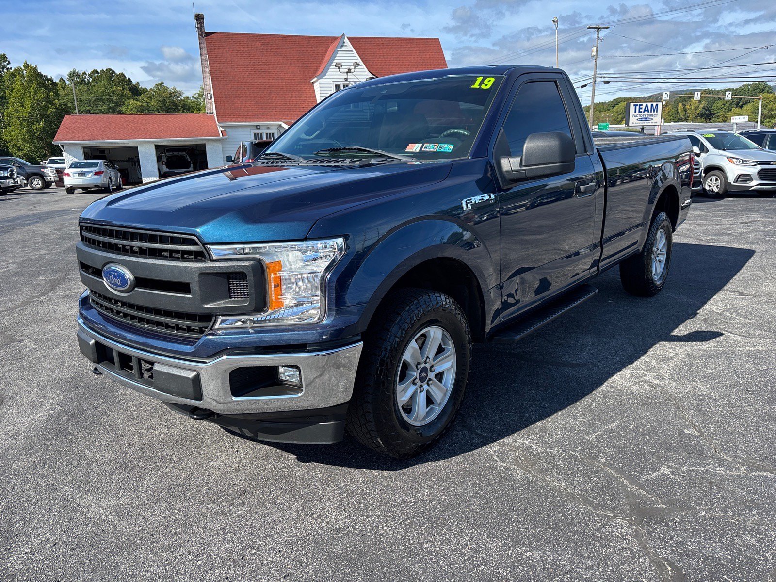 Used 2019 Ford F150 XL w/ Equipment Group 101A Mid AWD/4WD image 3