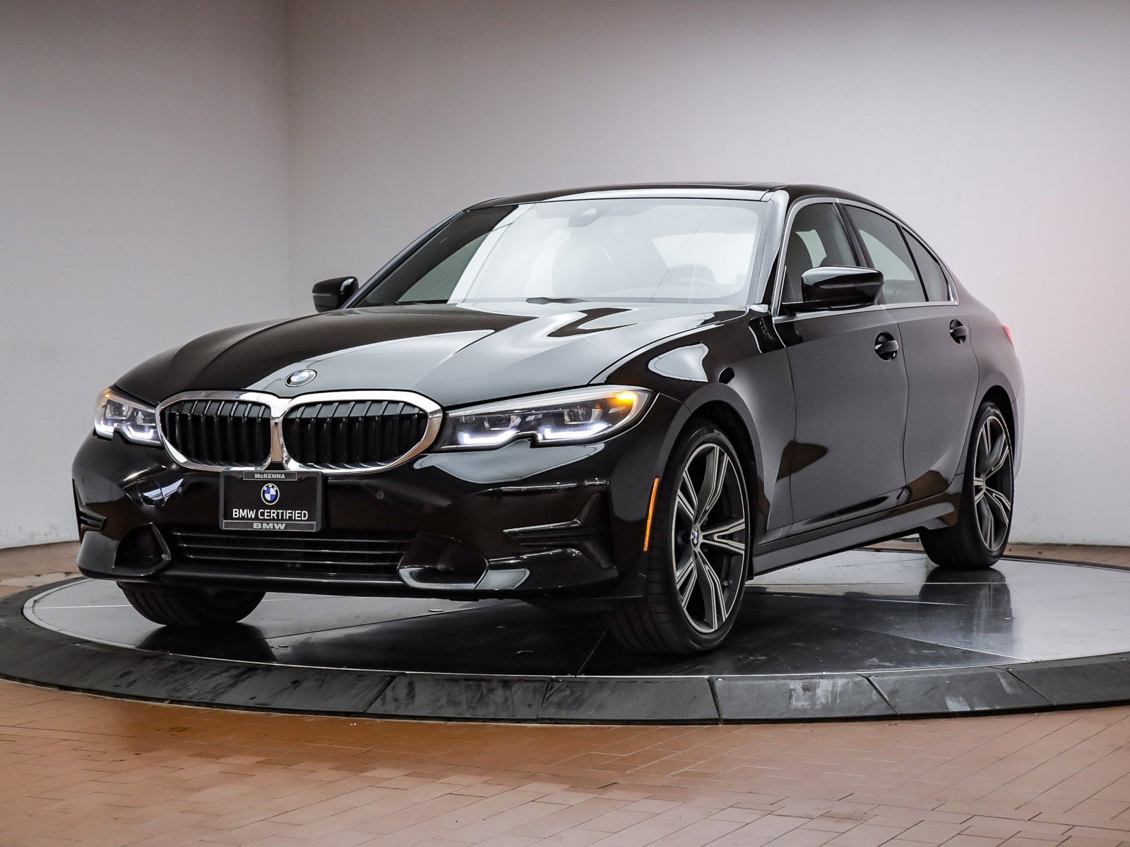 Certified 2022 BMW 330i Sedan w/ Convenience Package
