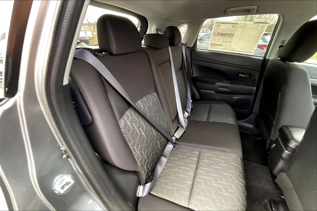 New 2026 Mitsubishi Outlander Sport ES AWD/4WD image 9