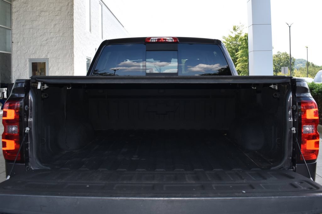 Used 2015 Chevrolet Silverado 1500 LTZ w/ LTZ Plus Package AWD/4WD image 10