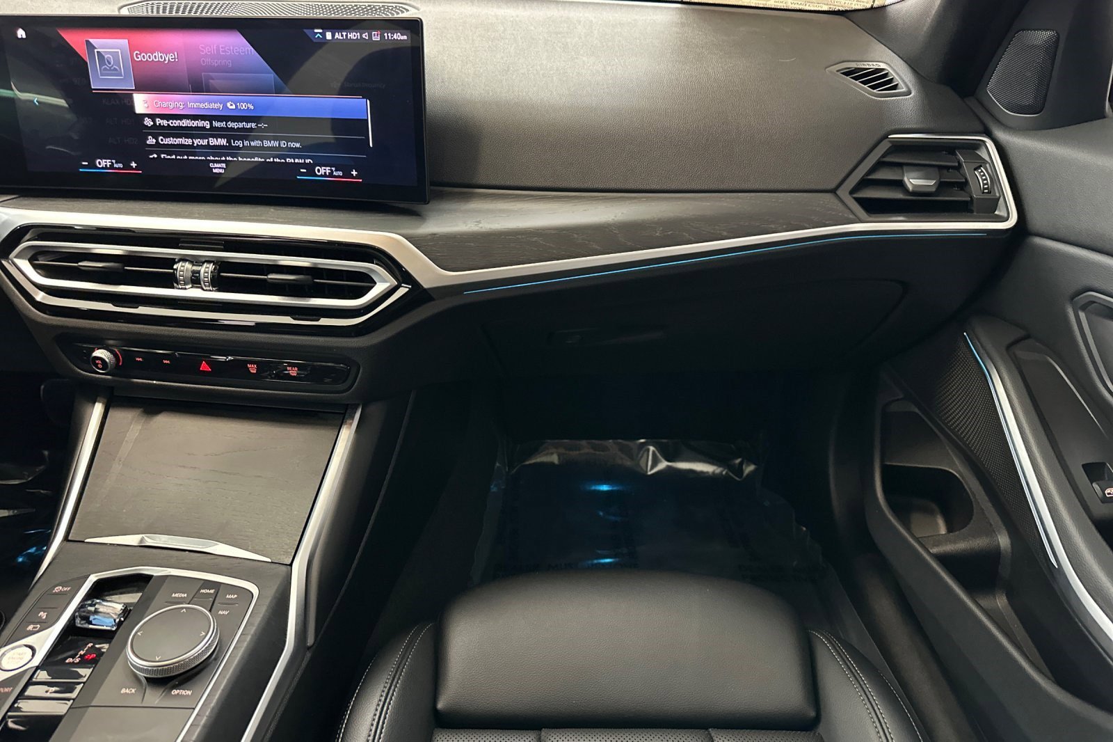 Used 2023 BMW 330e w/ M Sport Package image 28