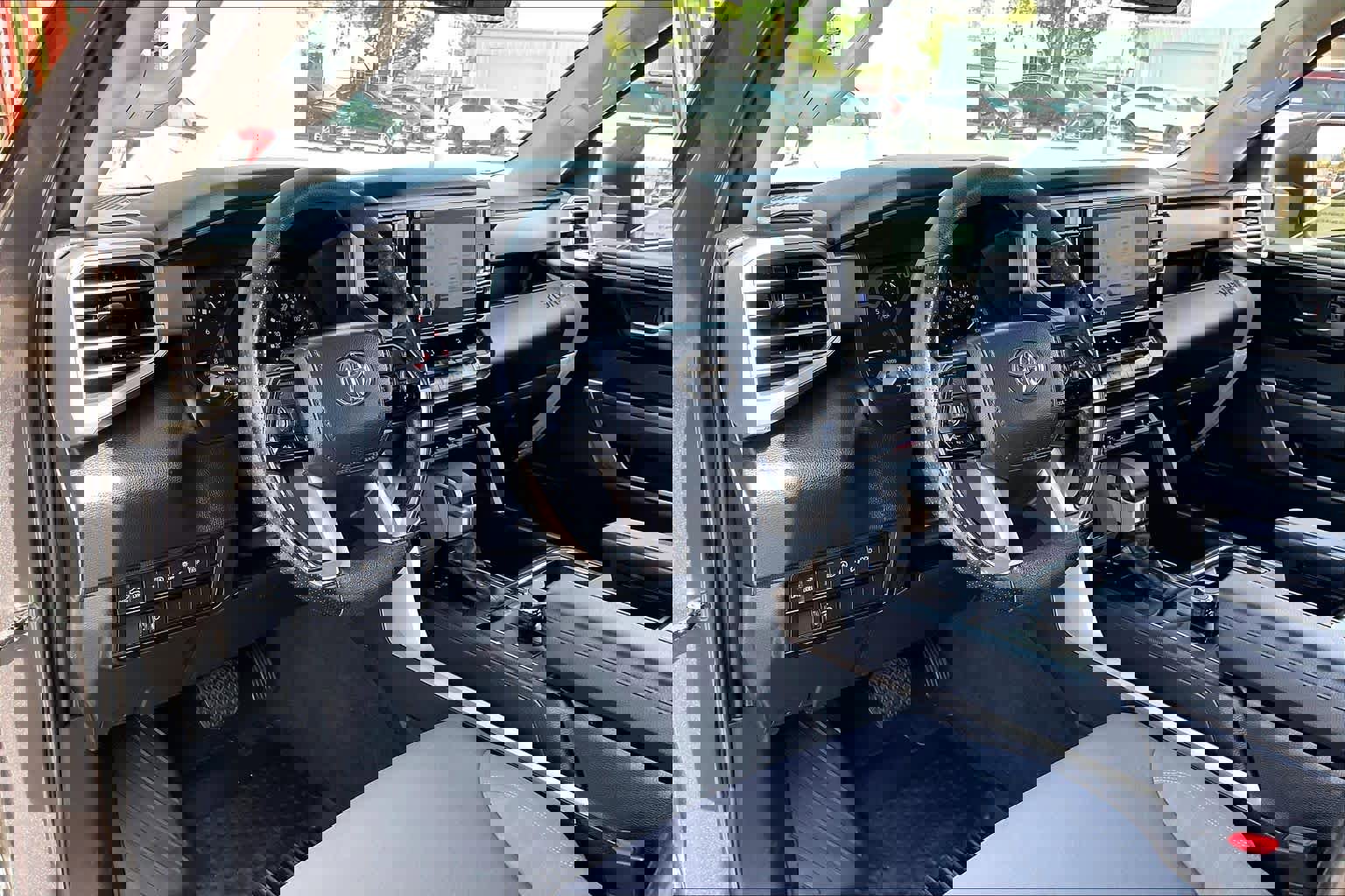 Used 2022 Toyota Tundra SR5 image 16