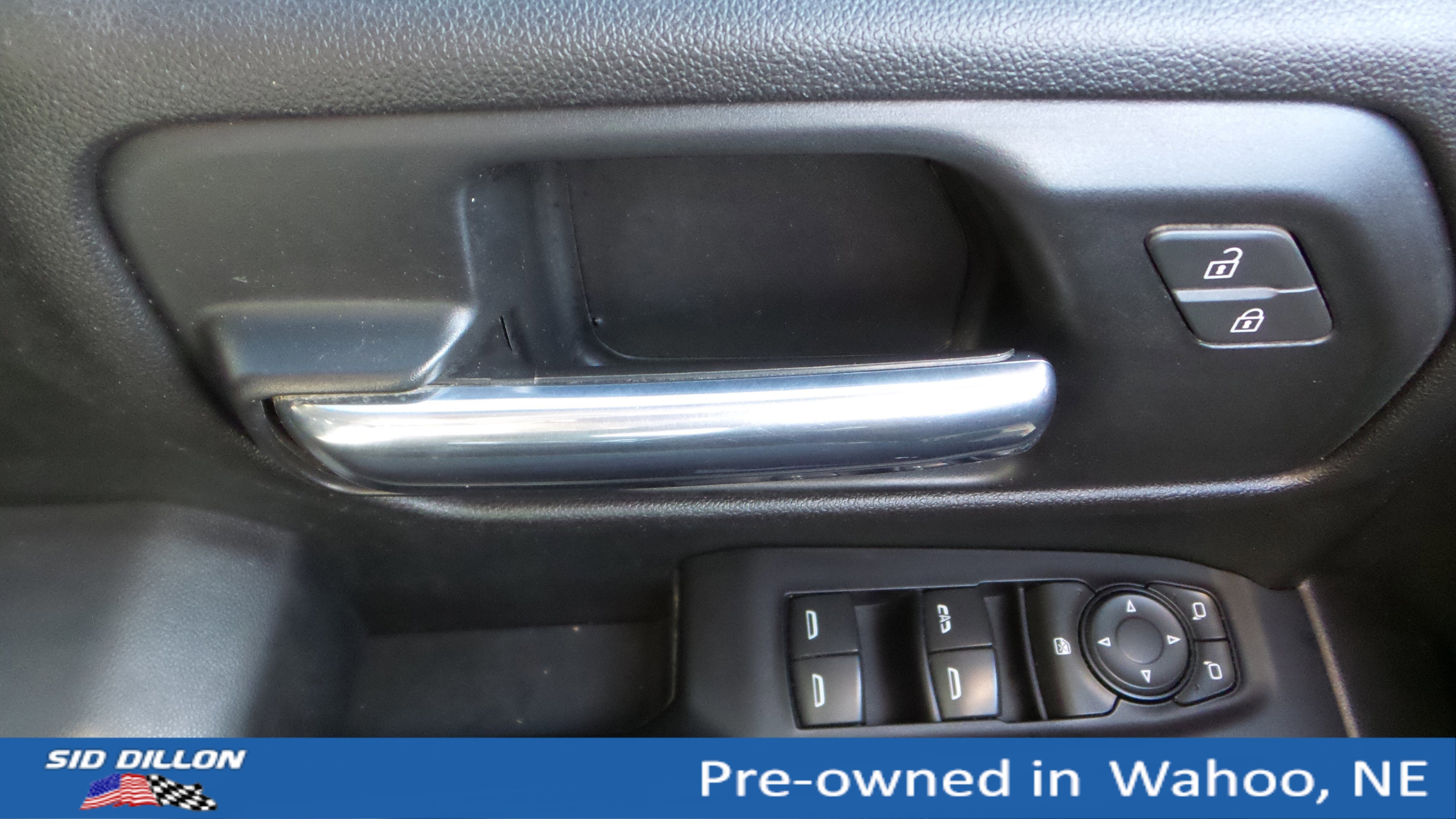 Used 2019 Chevrolet Silverado 1500 Custom w/ Custom Value Package image 13