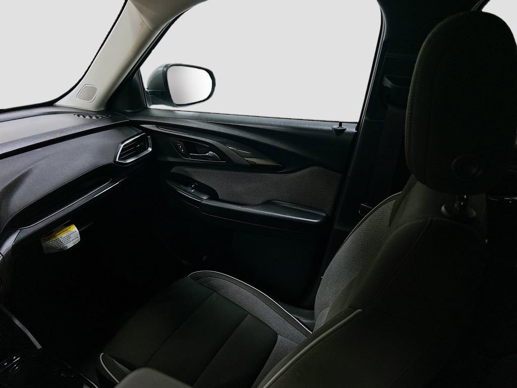 Used 2021 Chevrolet TrailBlazer LT w/ Convenience Package image 22