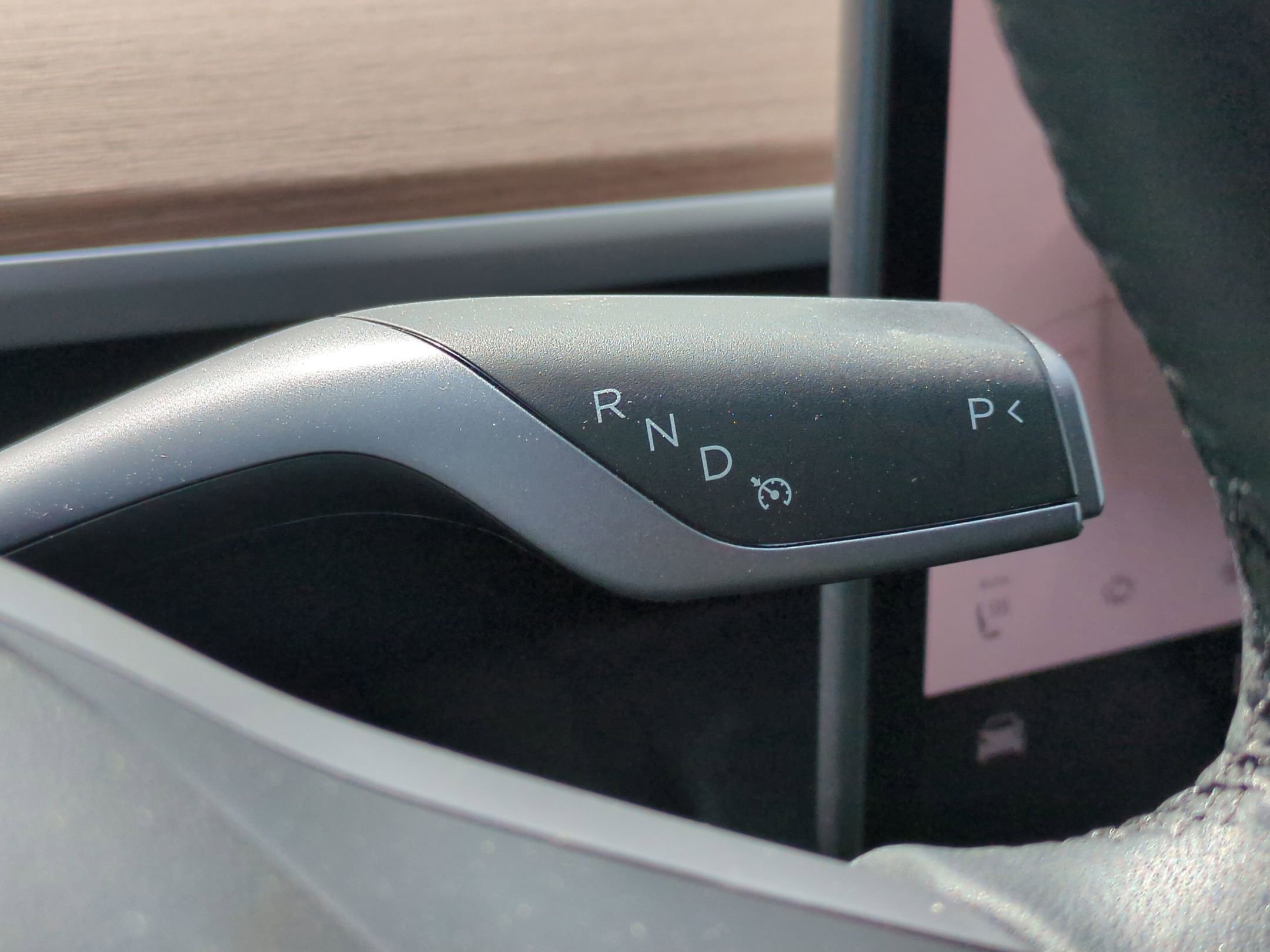 Used 2024 Tesla Model Y Long Range image 25