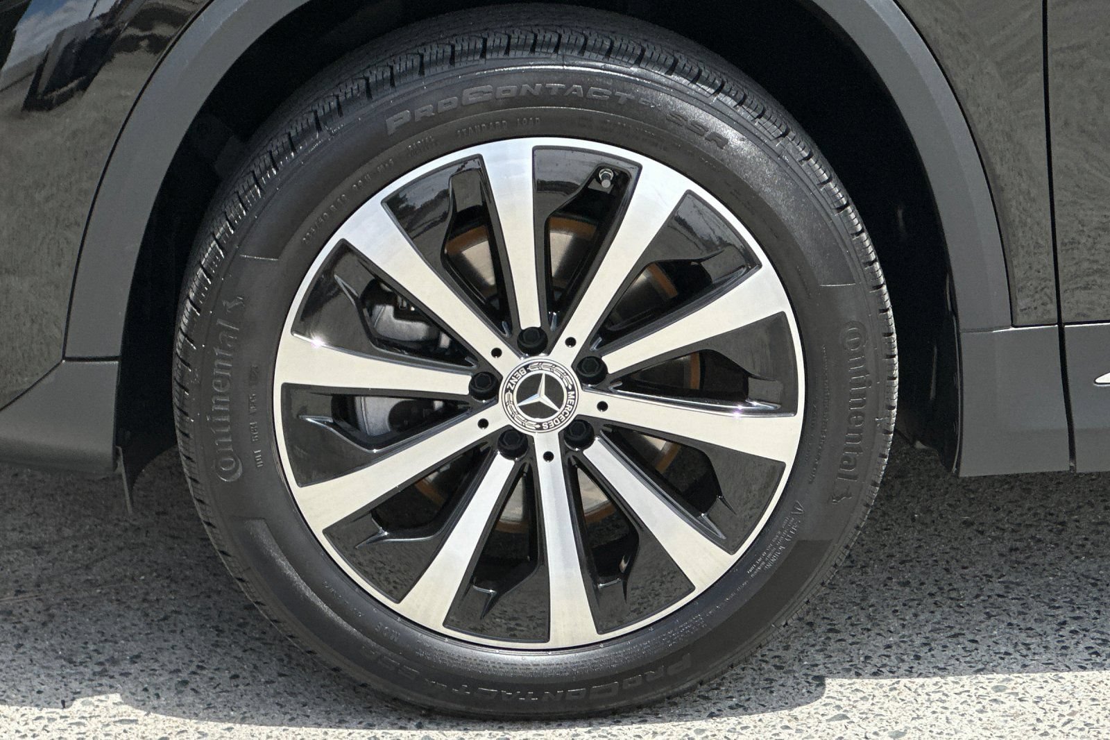 Certified 2023 Mercedes-Benz GLA 250 w/ Premium Package image 37
