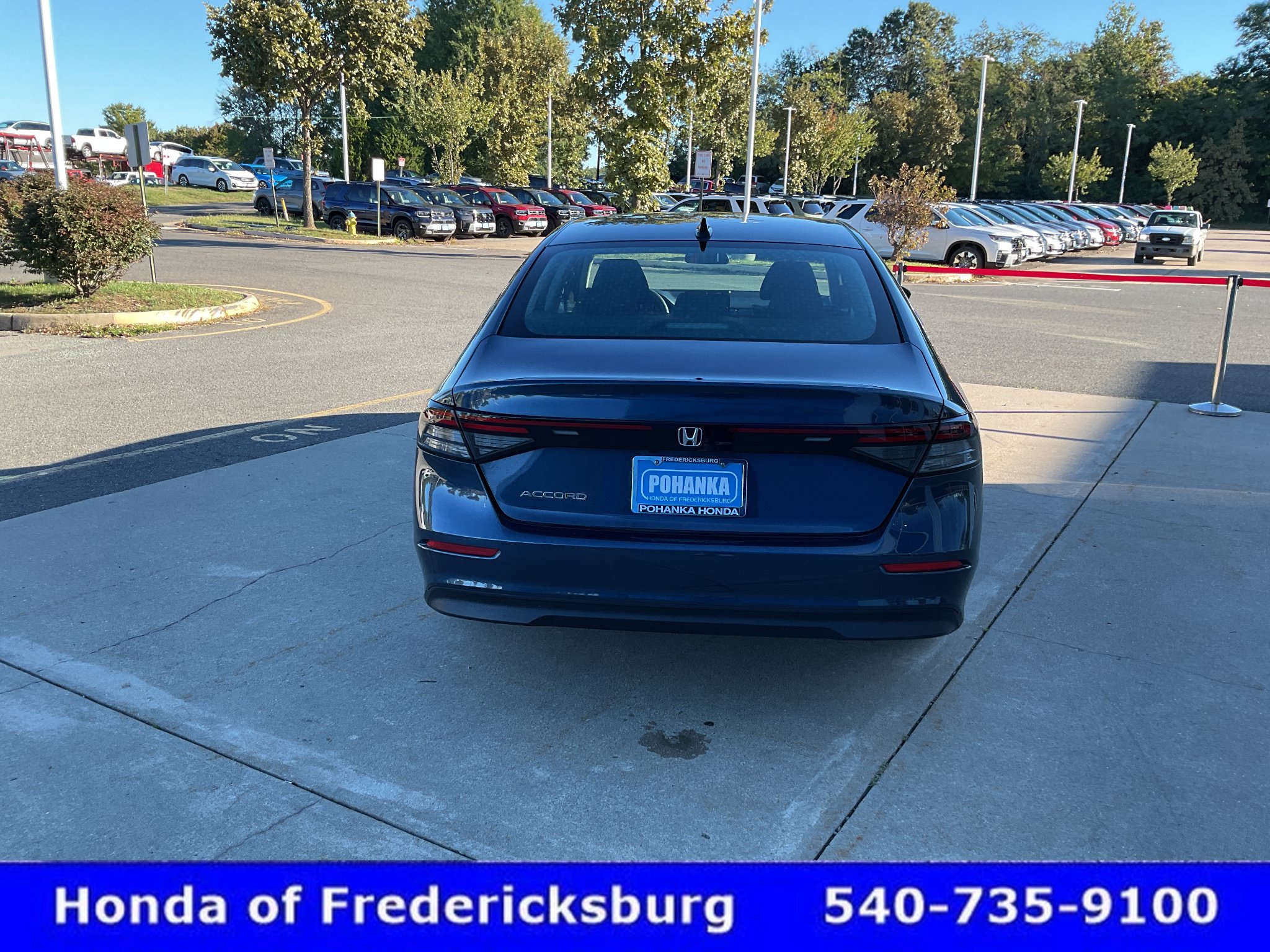 Certified 2025 Honda Accord SE image 5