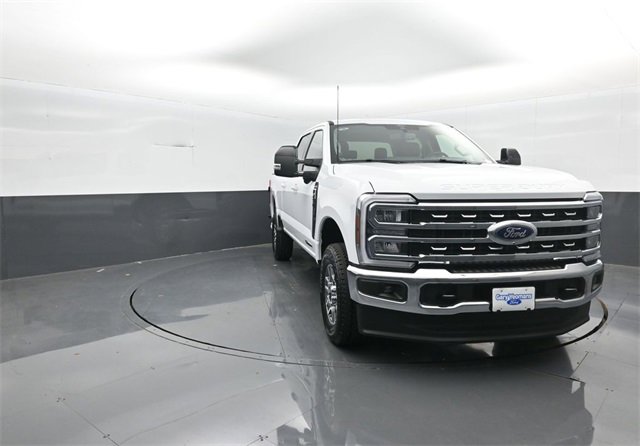 New 2026 Ford F250 Lariat image 2