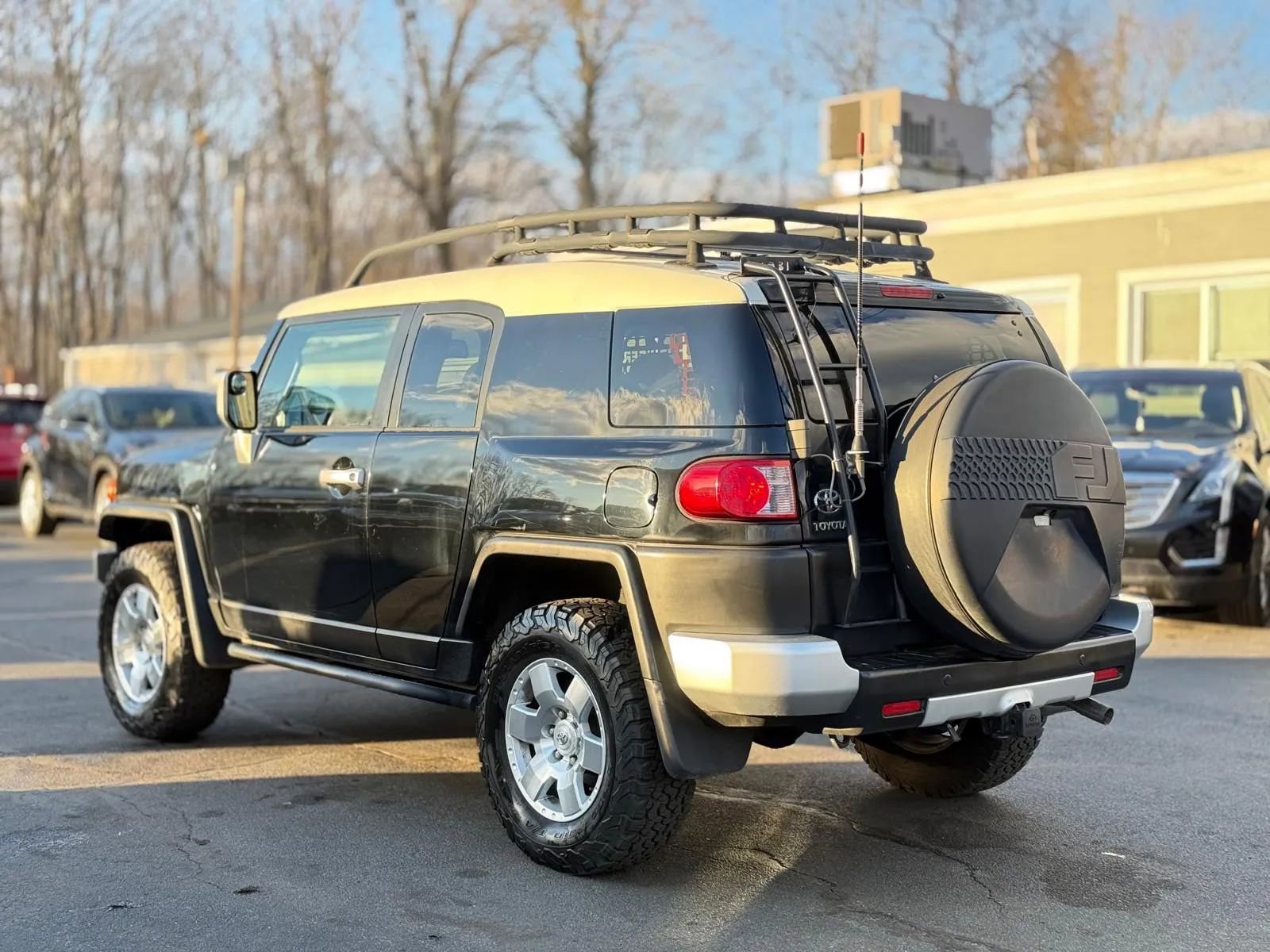 Used 2010 Toyota FJ Cruiser 4WD image 5
