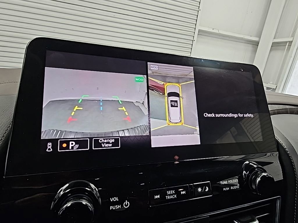 Used 2023 Nissan Armada Platinum w/ Captain's Chairs Package image 17