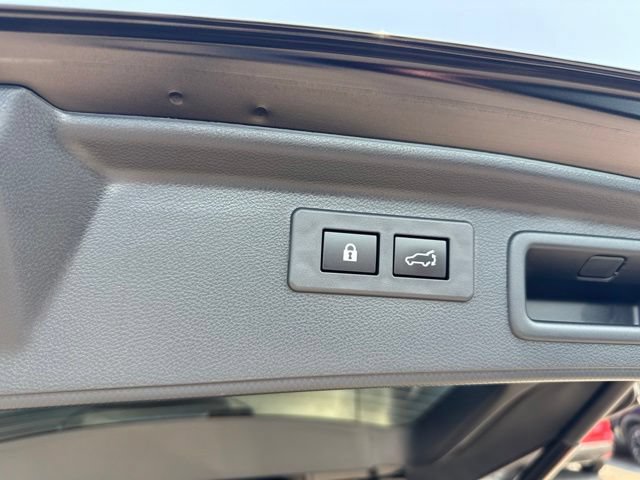 Used 2024 Subaru Forester Premium AWD/4WD image 20