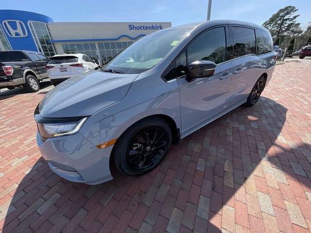 Used 2023 Honda Odyssey Sport image 25