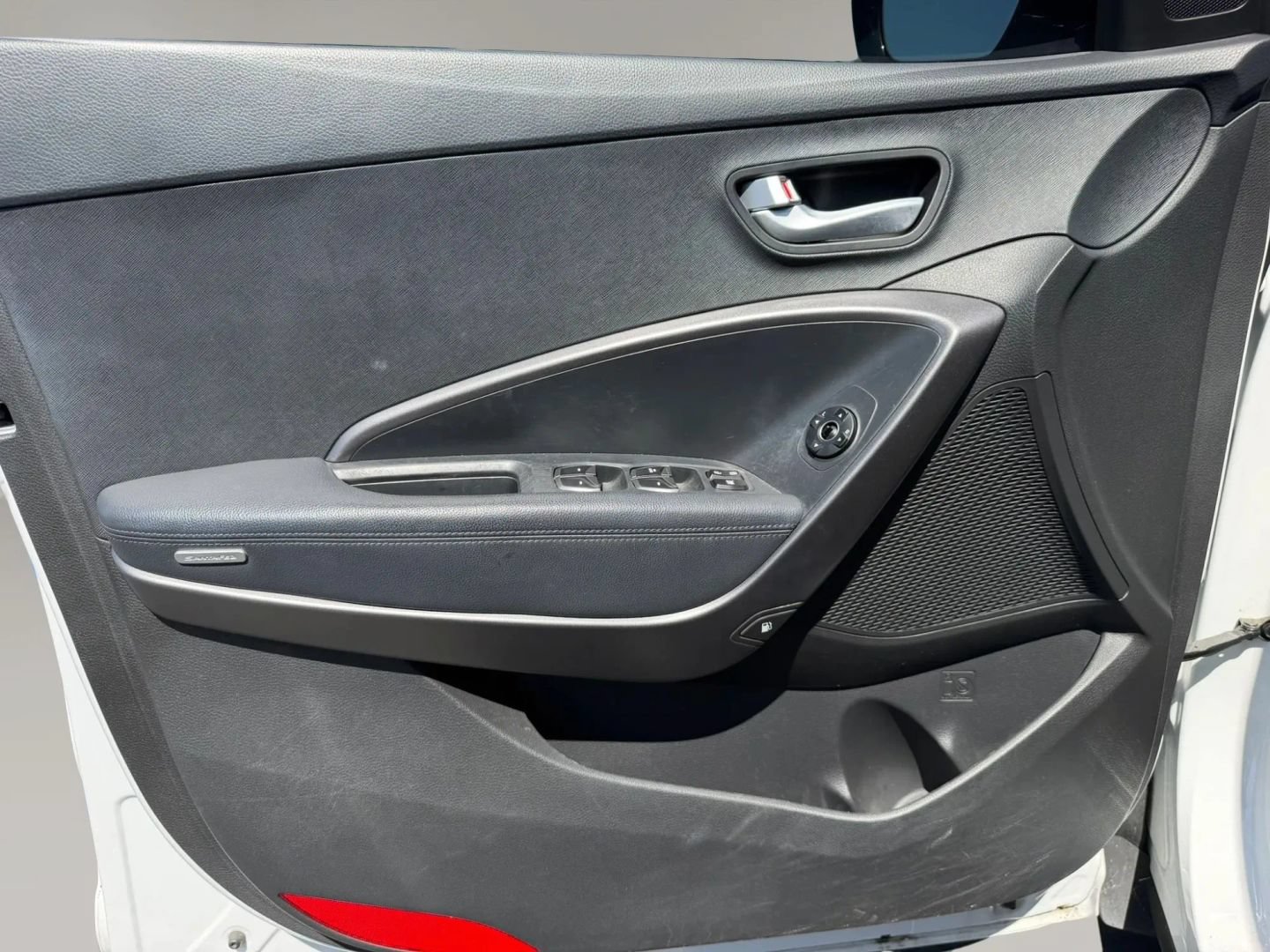 Used 2014 Hyundai Santa Fe Sport 2.0T FWD image 9