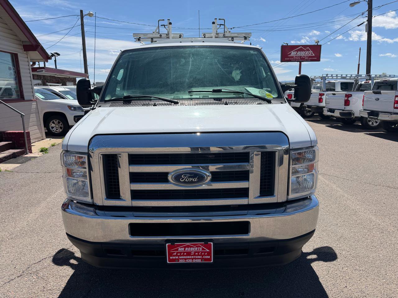 Used 2021 Ford E-350 and Econoline 350 Super Duty w/ Power Windows & Locks Group image 3