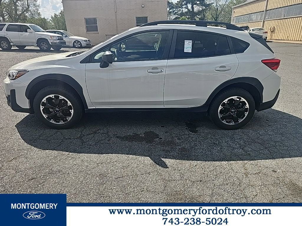 Used 2023 Subaru Crosstrek 2.0i image 1
