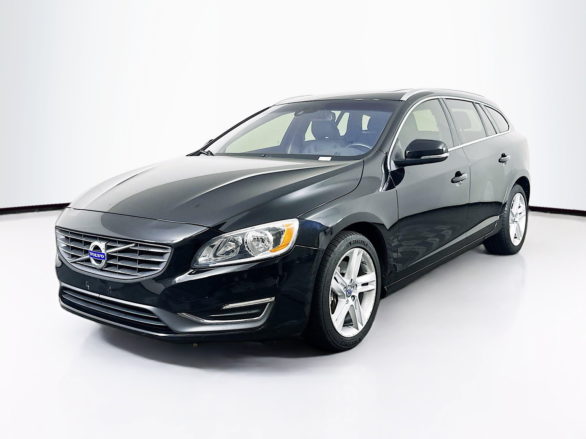 Used 2015 Volvo V60 T5 Premier AWD/4WD image 3