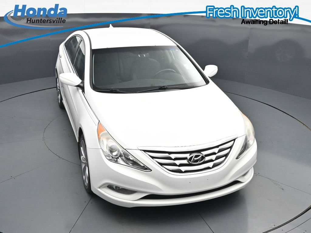 Used 2011 Hyundai Sonata SE FWD image 18
