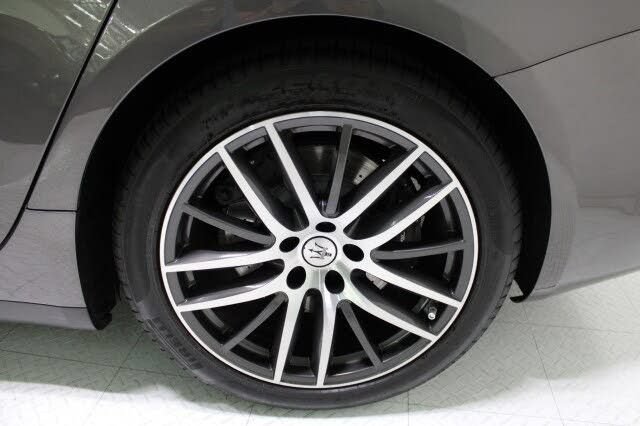 Used 2021 Maserati Ghibli S Q4 AWD/4WD image 77