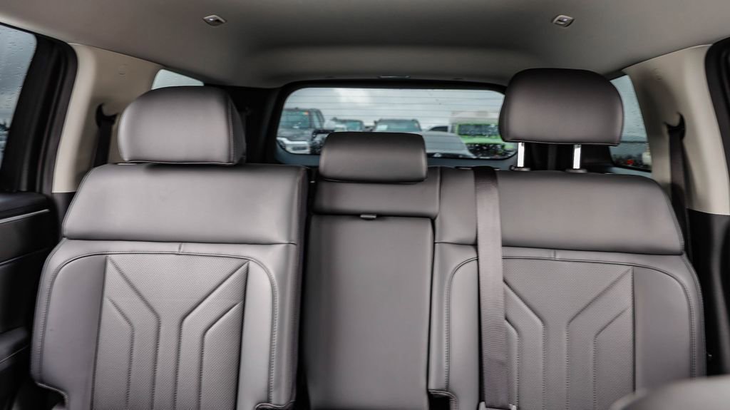 Used 2026 Hyundai Santa Fe SEL image 26