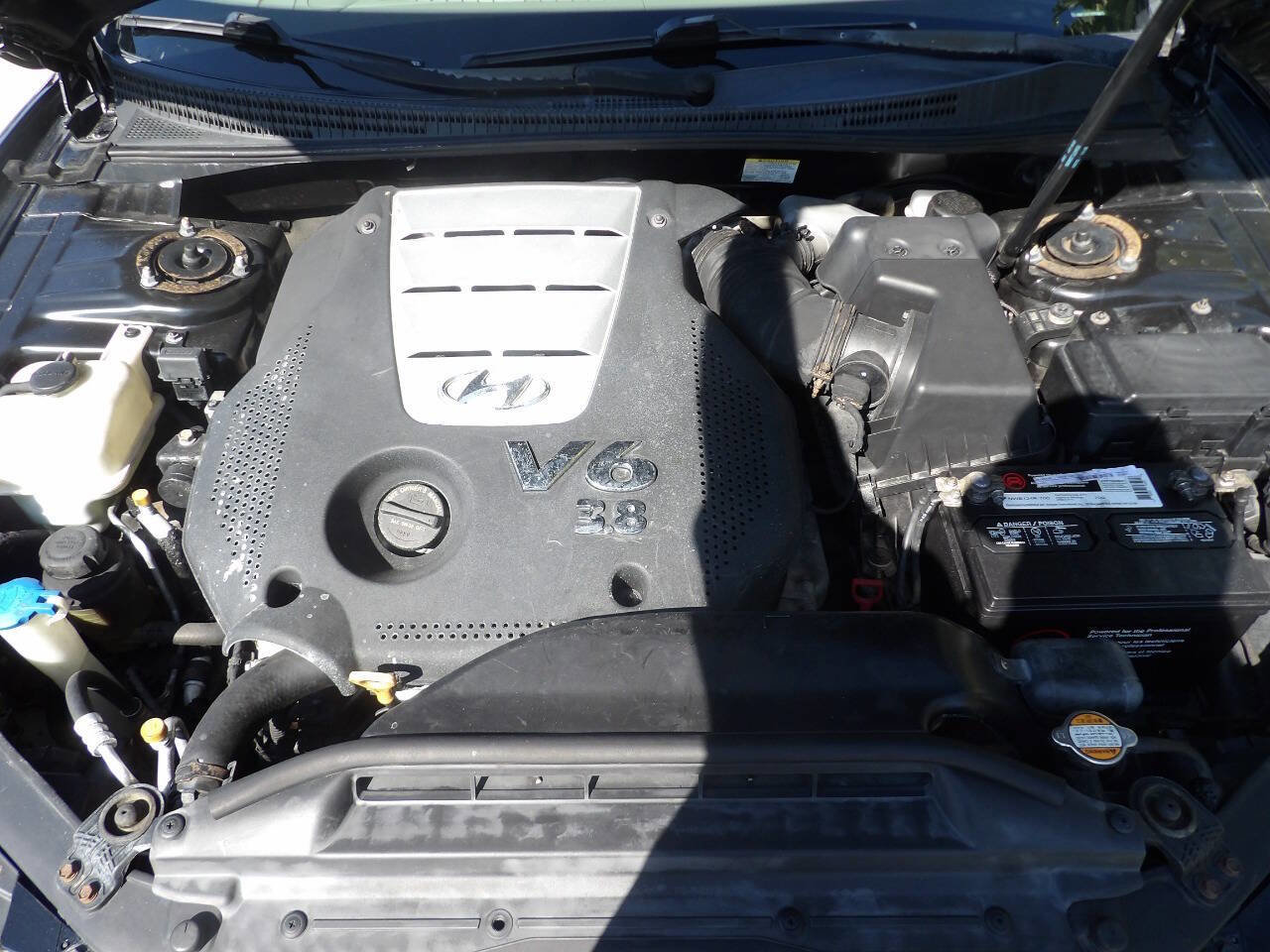 Used 2008 Hyundai Azera Limited image 17