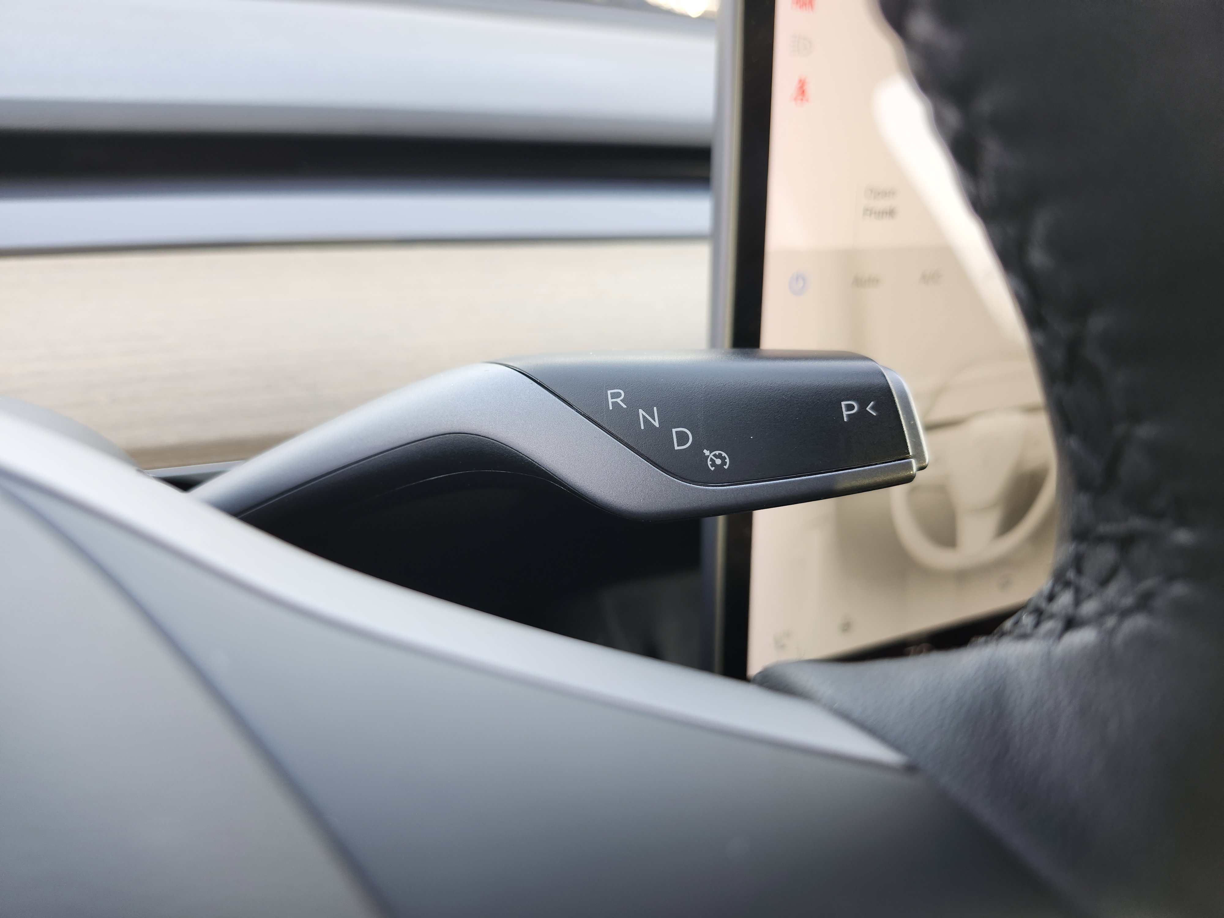 Used 2021 Tesla Model Y Long Range AWD/4WD image 32