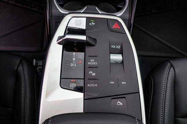 Certified 2025 BMW X1 xDrive28i w/ Technology Package image 19