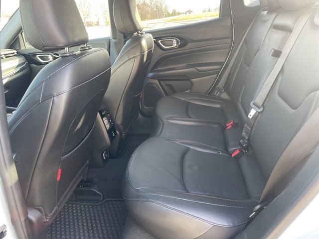 Used 2024 Jeep Compass Trailhawk w/ Trailhawk Elite Group image 9