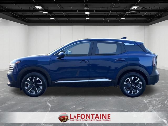 Used 2025 Nissan Kicks SV image 5