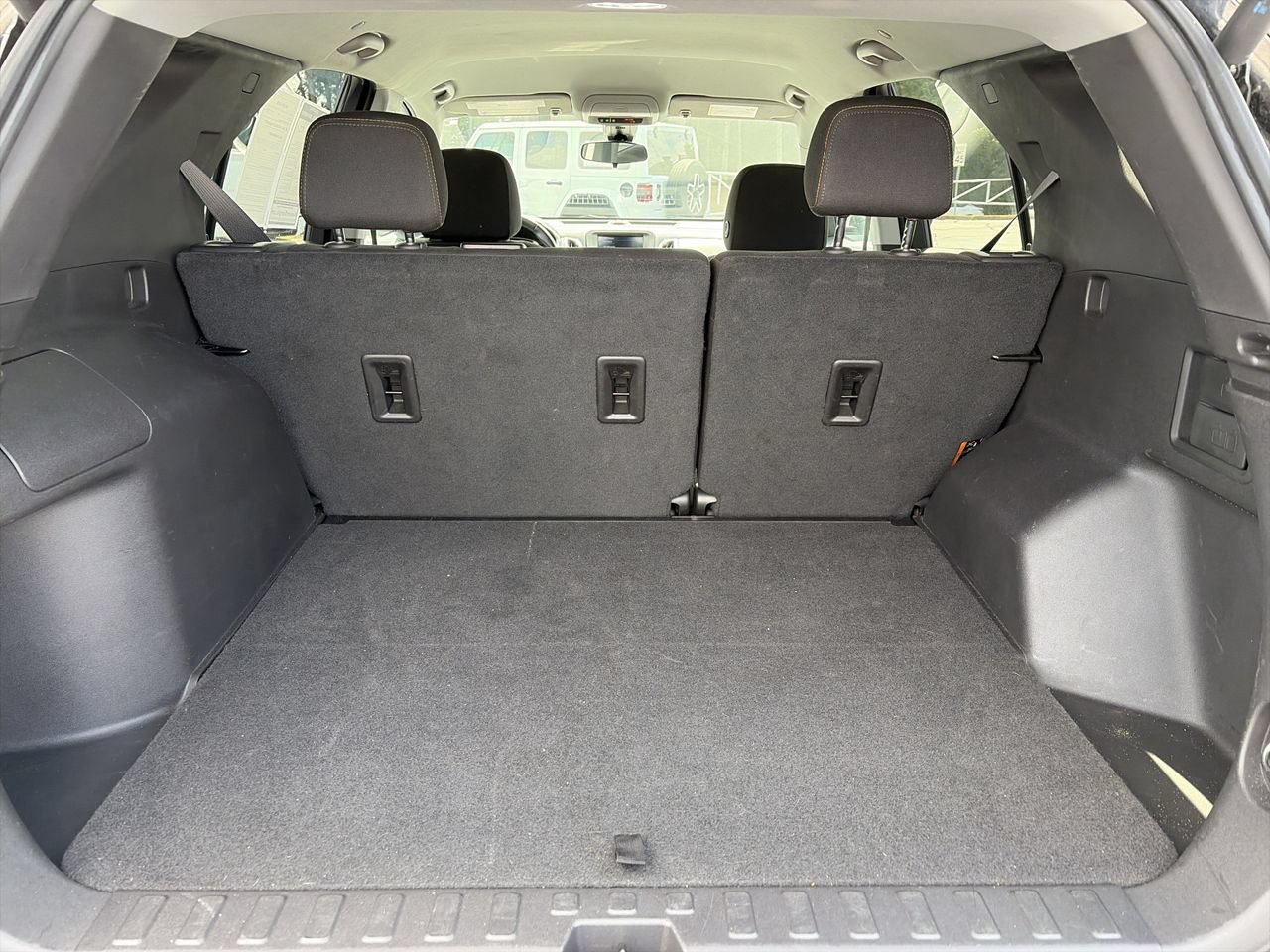 Used 2024 Chevrolet Equinox LT AWD/4WD image 30