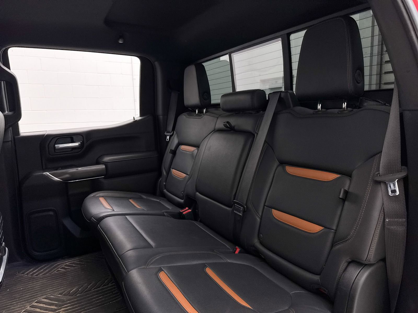 Used 2021 GMC Sierra 1500 AT4 w/ AT4 Premium Package image 29