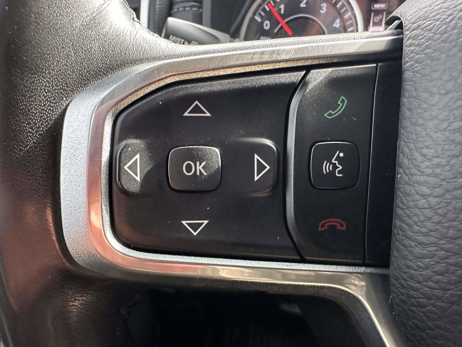Used 2019 RAM 1500 Laramie image 19