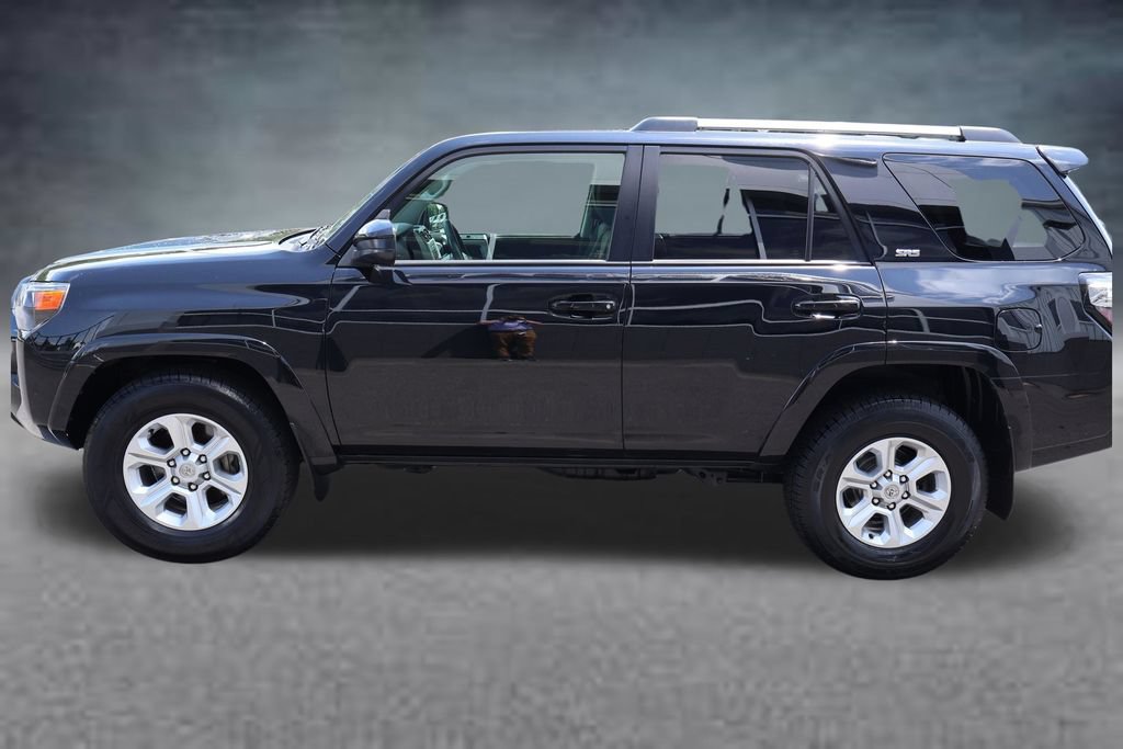 Used 2022 Toyota 4Runner SR5 RWD image 4