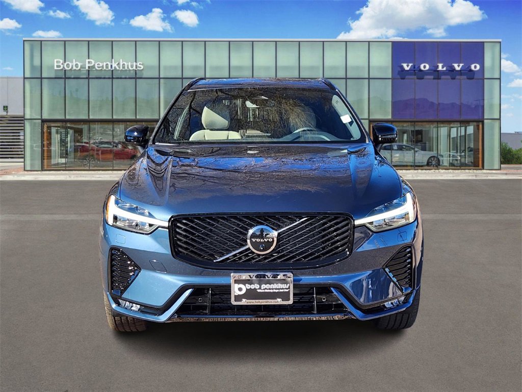 New 2026 Volvo XC60 B5 Plus w/ Climate Package image 21