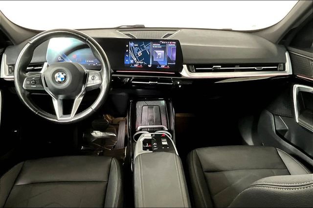 Used 2023 BMW X1 xDrive28i image 15