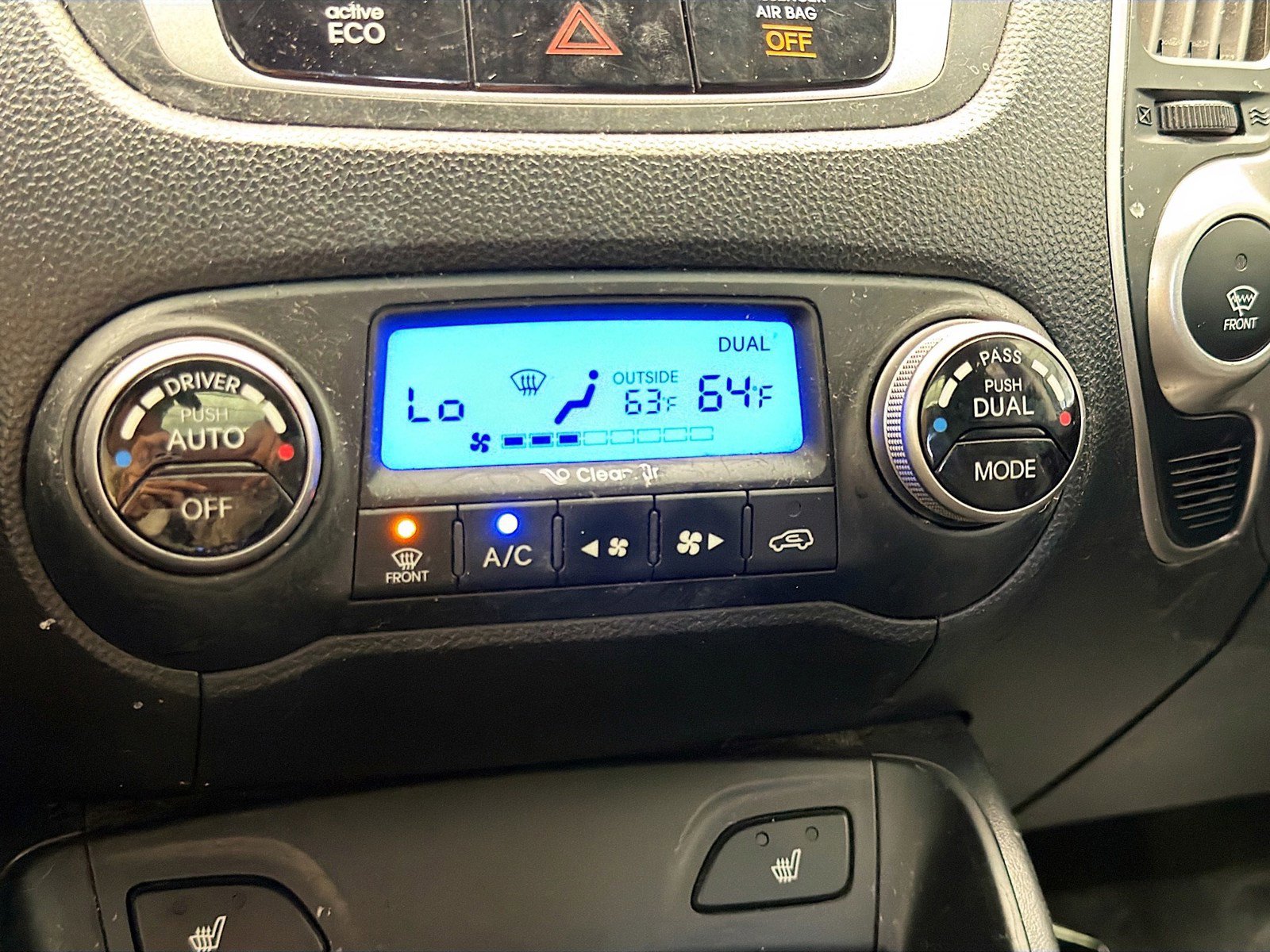 Used 2012 Hyundai Tucson Limited w/ Premium Pkg FWD image 10