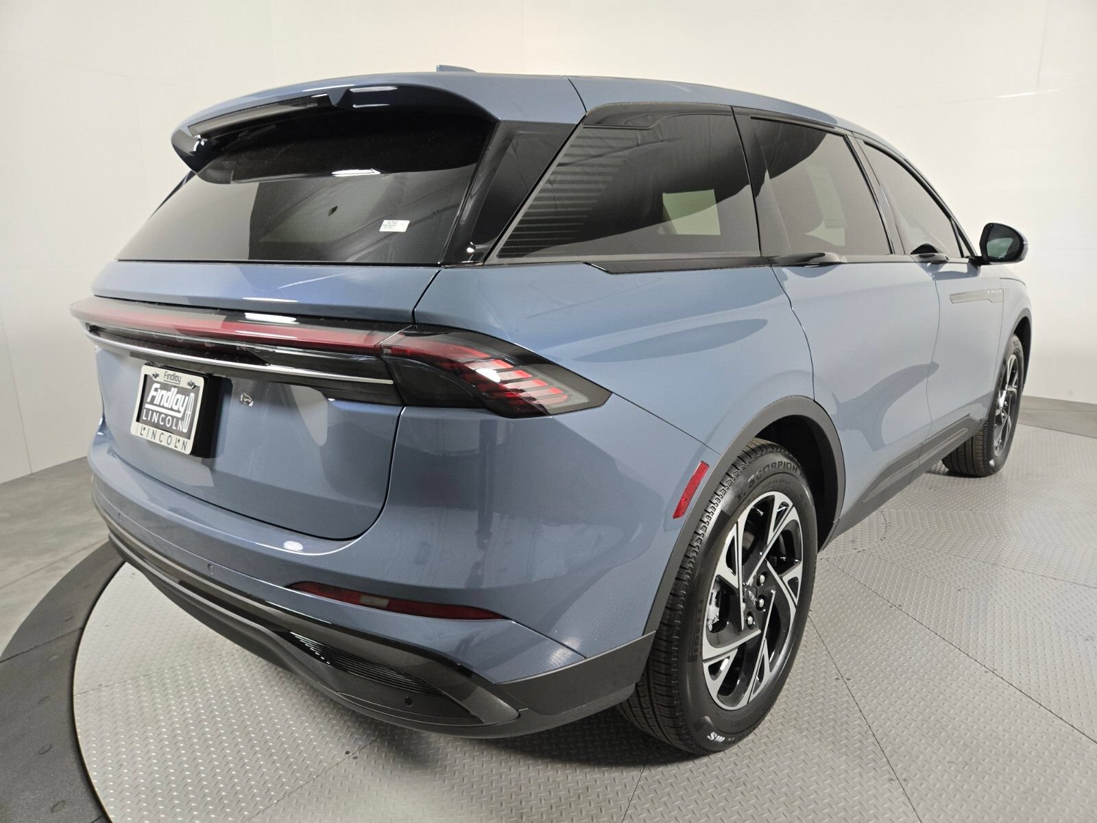 New 2026 Lincoln Nautilus Premier w/ Equipment Group 102A AWD/4WD image 4