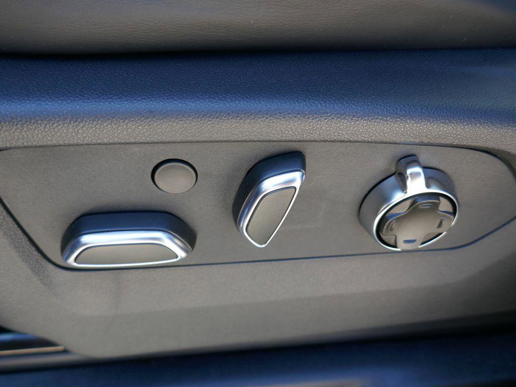 New 2026 GMC Yukon AT4 Ultimate image 23