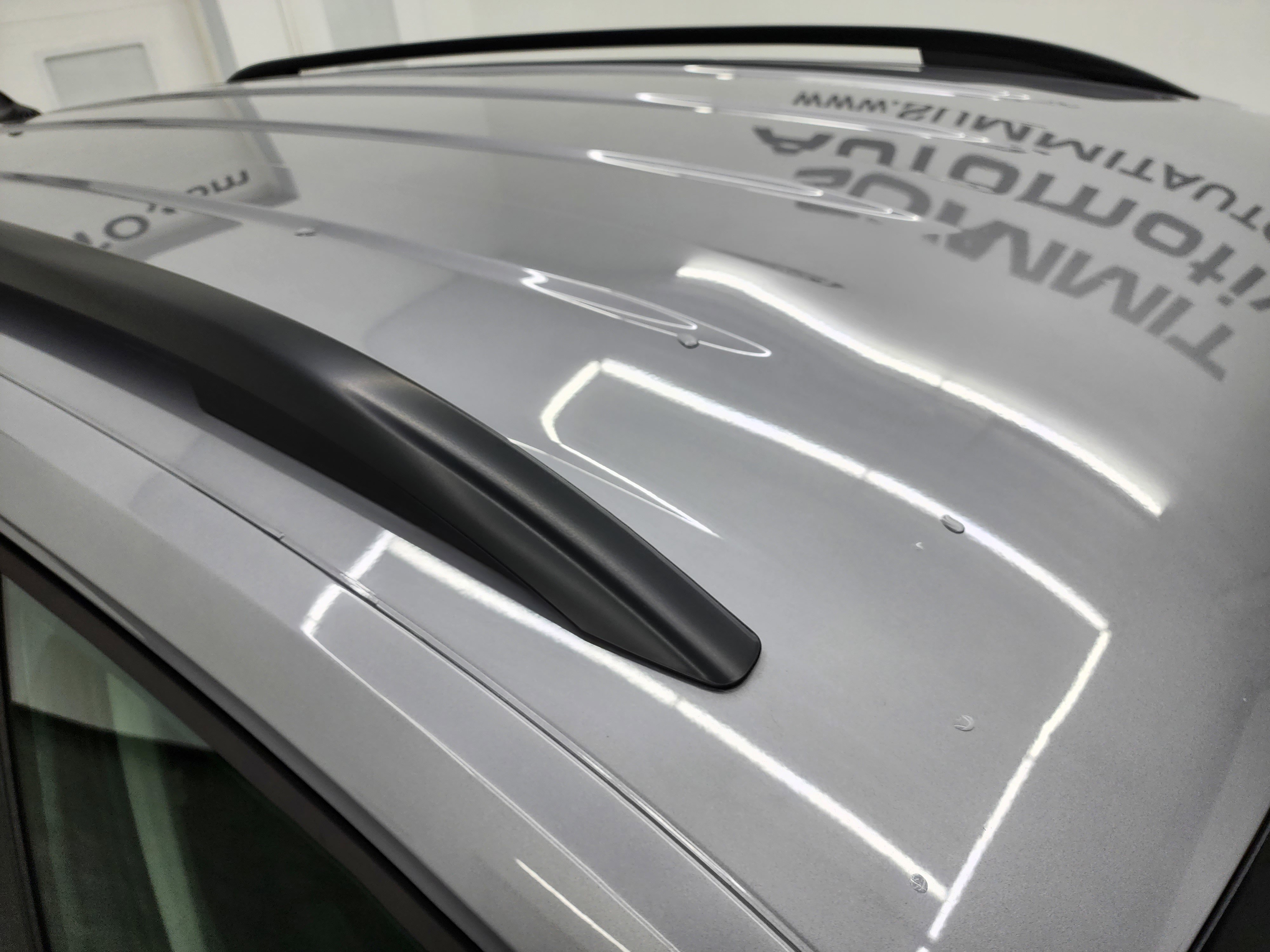 Used 2025 Volkswagen Atlas SE image 4