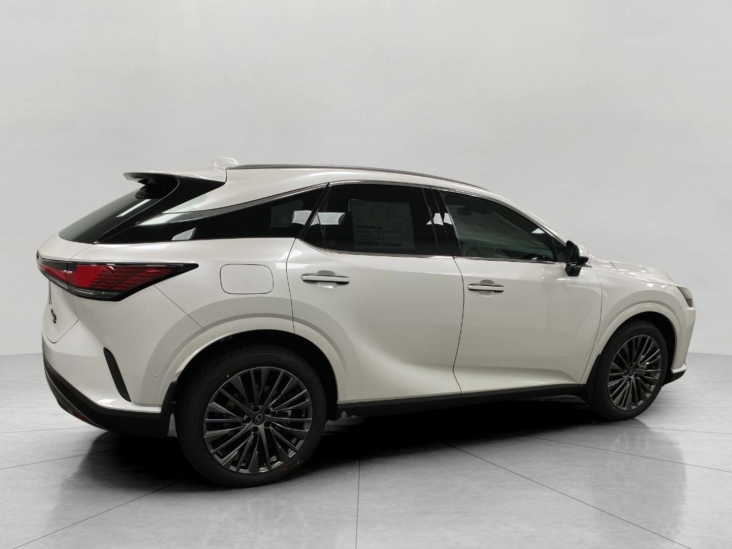 New 2026 Lexus RX 450h AWD image 2