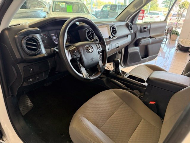 Used 2021 Toyota Tacoma SR AWD/4WD image 2
